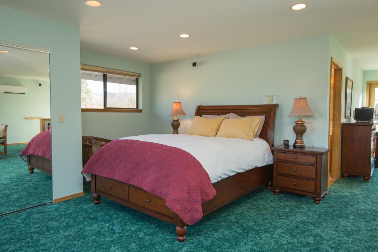 Brookside Bed & Breakfast Hood River Exterior photo